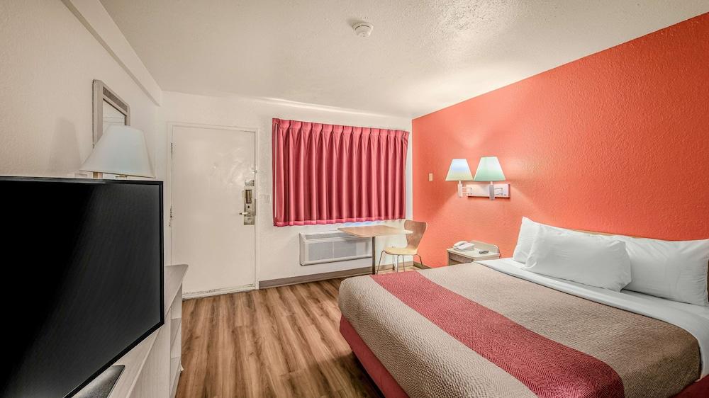 Motel 6-Eureka, Ca Redwood Coast Ngoại thất bức ảnh